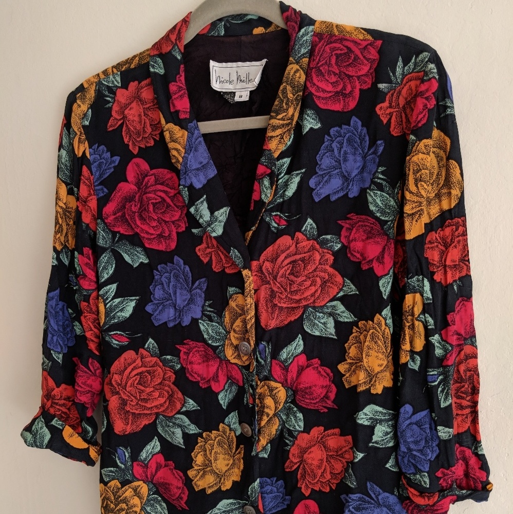 Vintage Floral button-down Blouse
